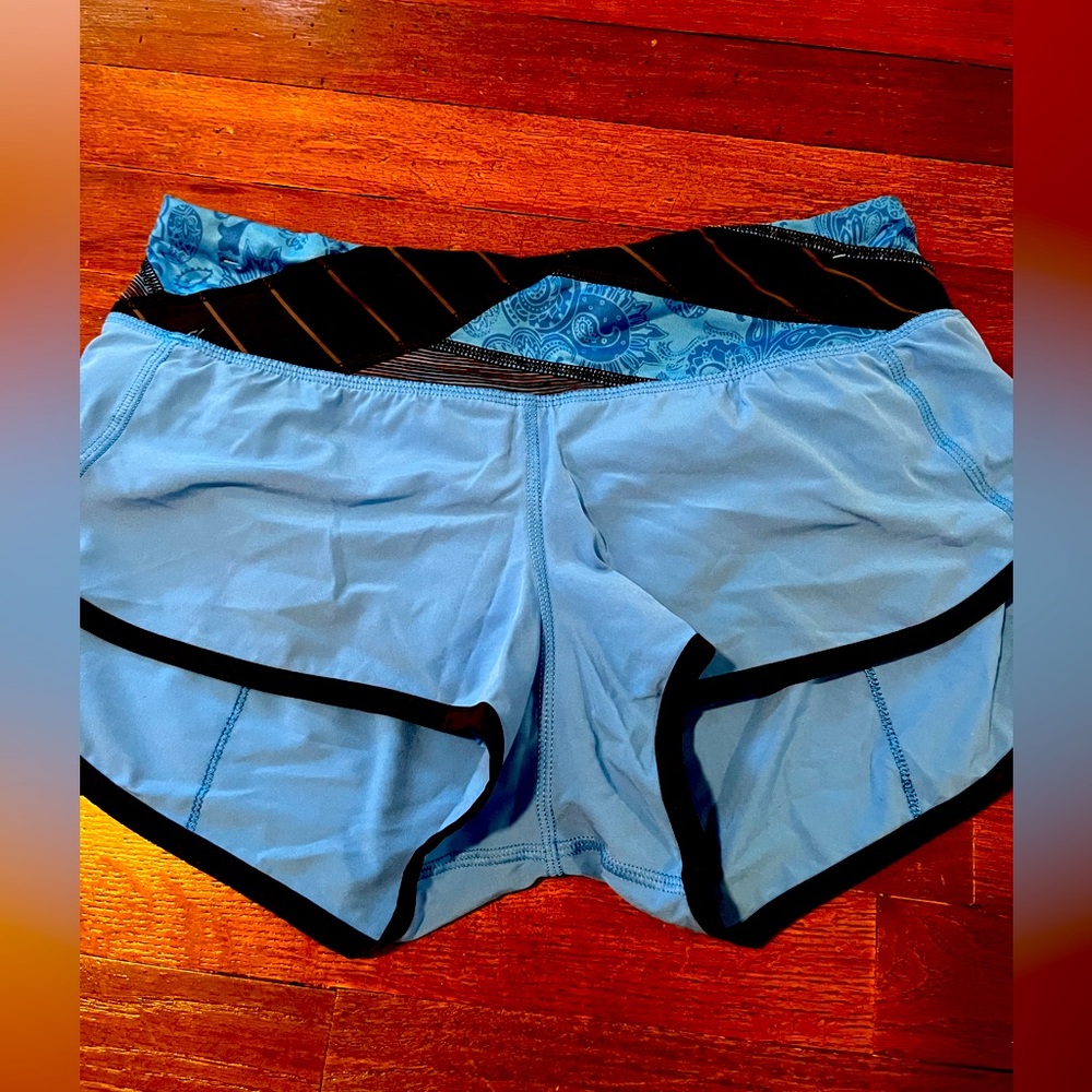 Lululemon Speed Up shorts